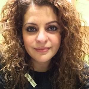 Meet your Posher, Paymaneh